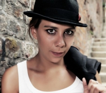 RECENZE: Aneta Langerová svlažila Pár míst… svým šarmem